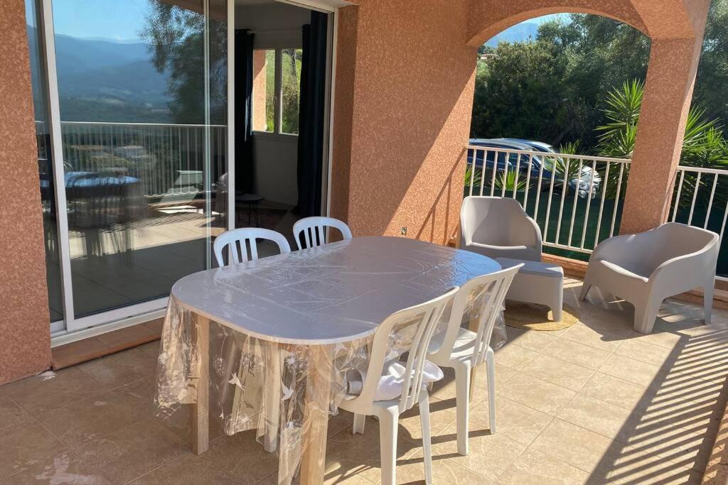 Apartmán Joli F3 De 60M2 Avec Balcon Bastelicaccia Exteriér fotografie